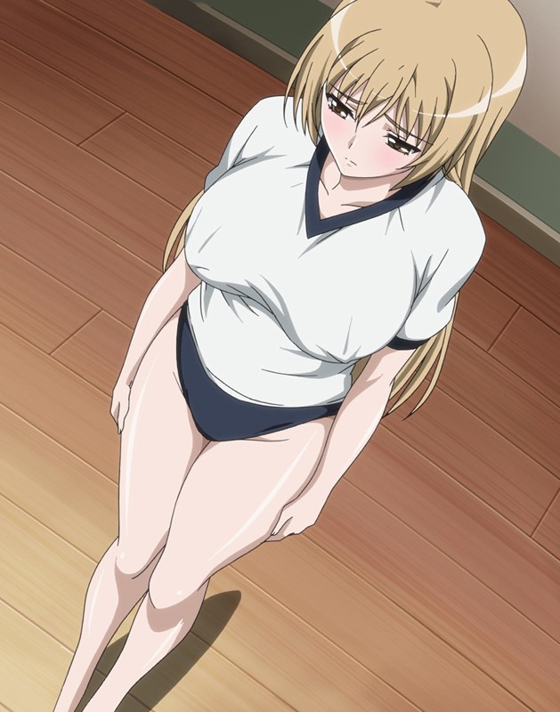 ブルマー姿のリコ